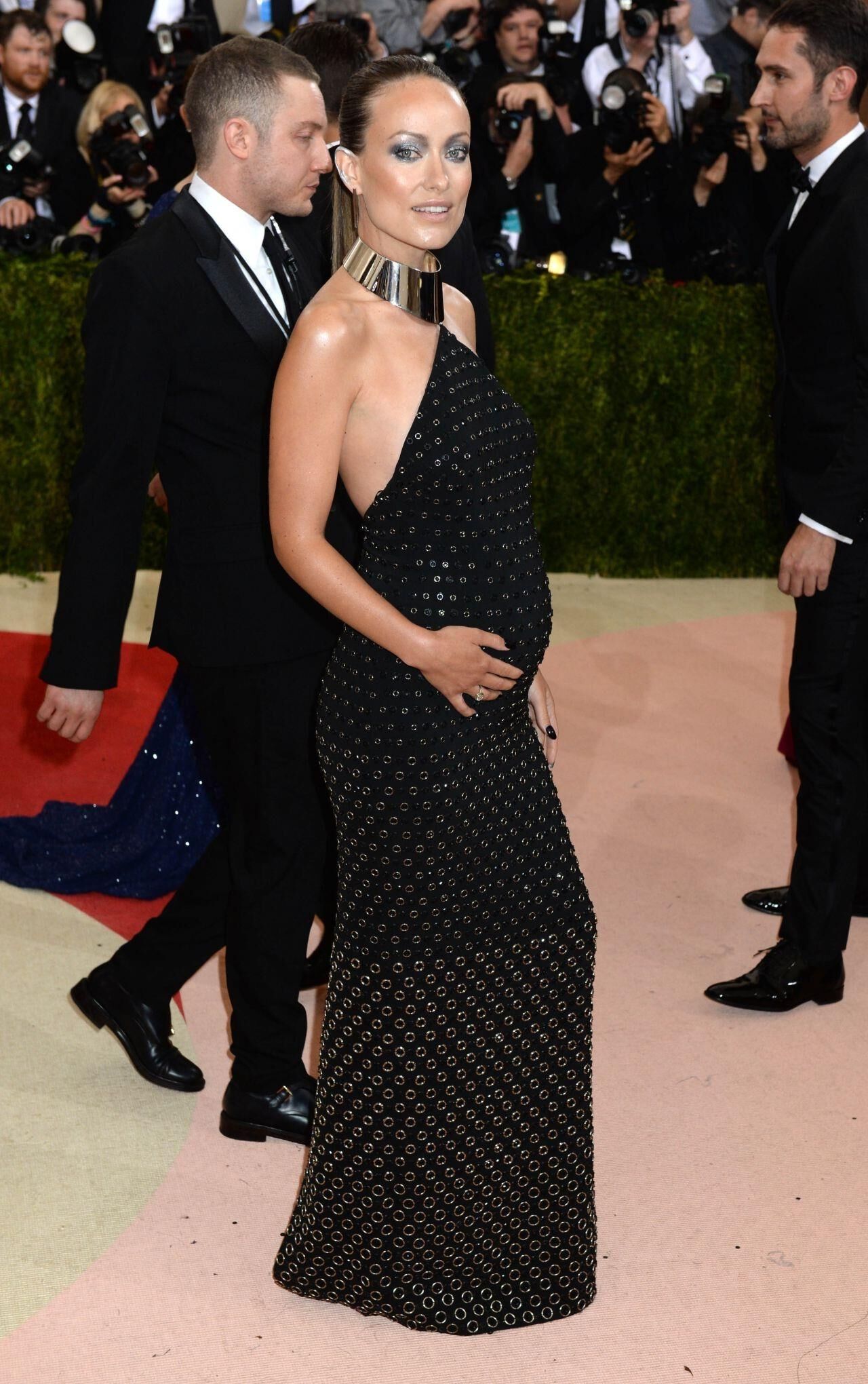 Olivia Wilde & Emily Blunt MET gala