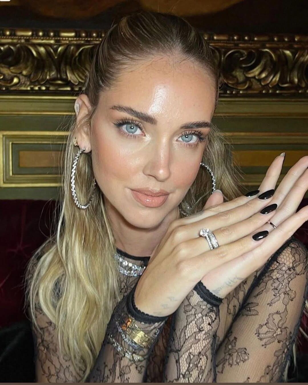 Chiara Ferragni italian slutty blonde influencer! 