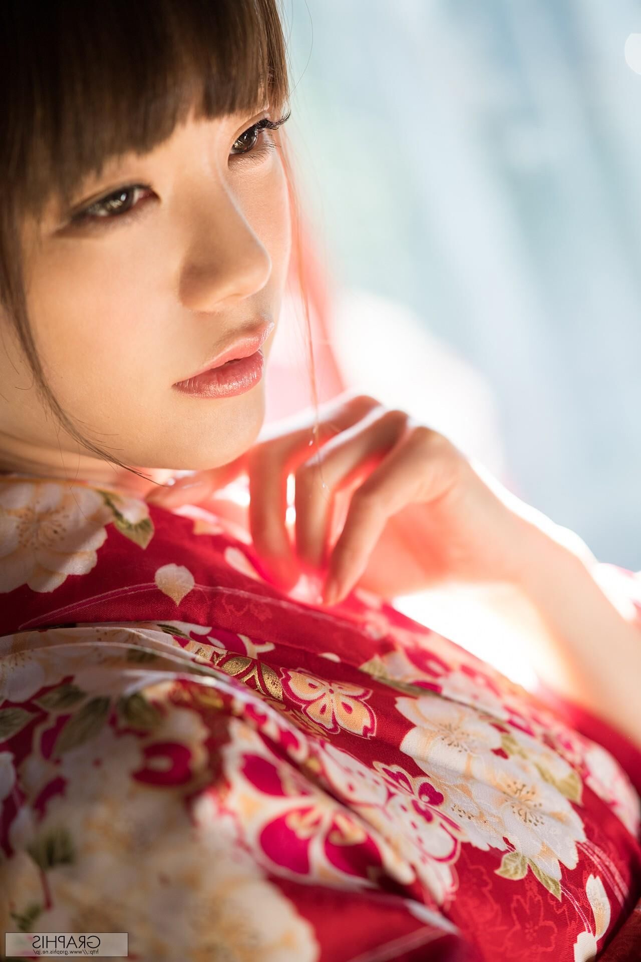 Airi Suzumura Graphis NEW YEAR SPECIAL ..