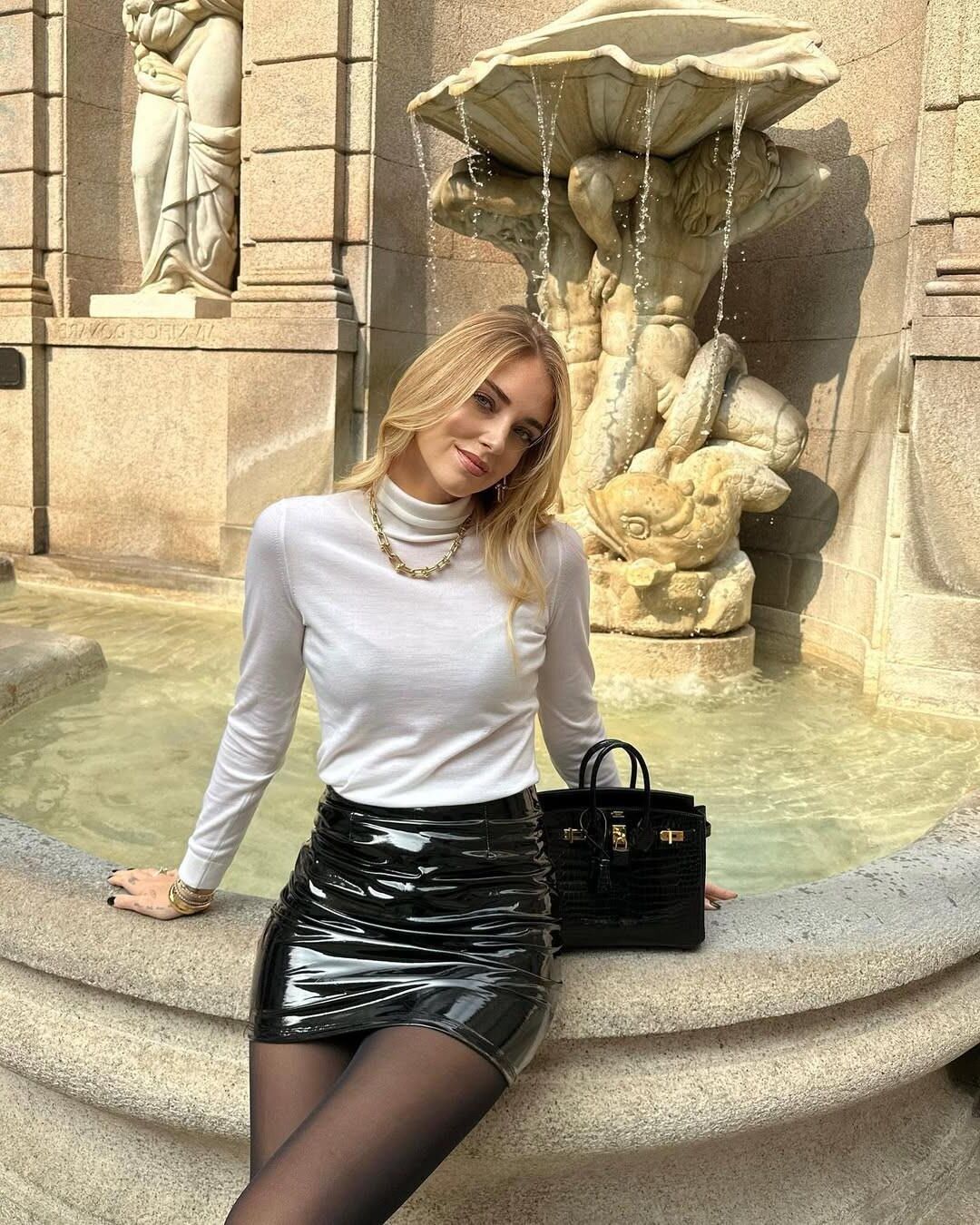 Chiara Ferragni Italien Slutty Blonde Influenceur!