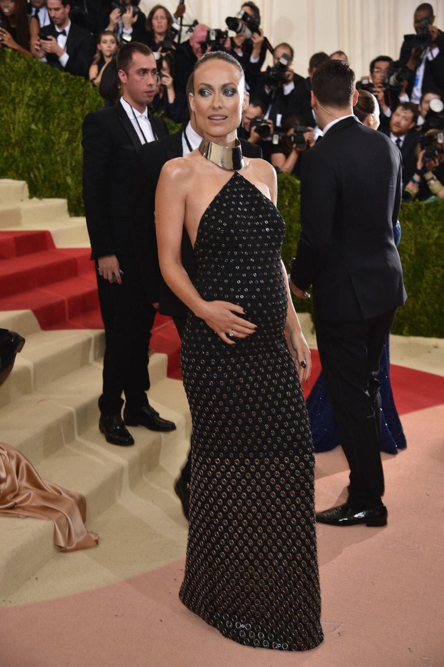 Olivia Wilde & Emily Blunt MET gala