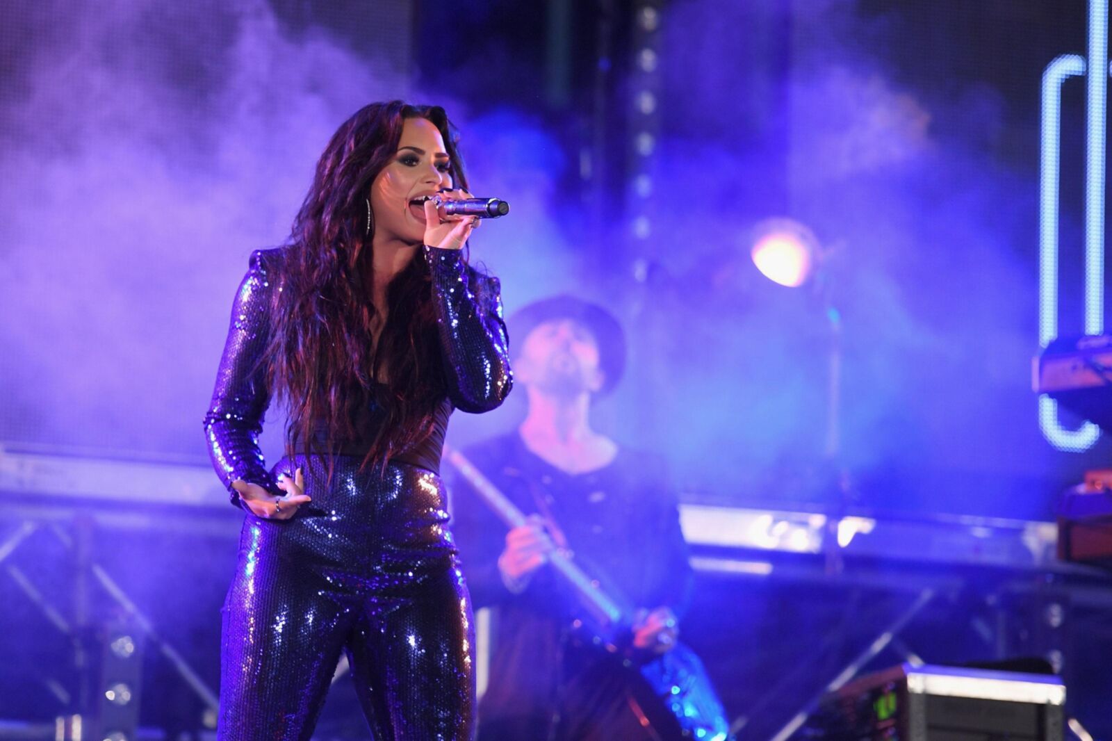 Demi Lovato performing at Fontainebleau Poolside New Years