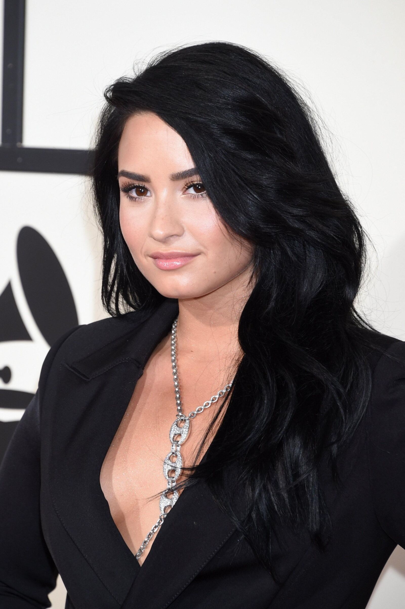 Demi Lovato – Grammy Awards