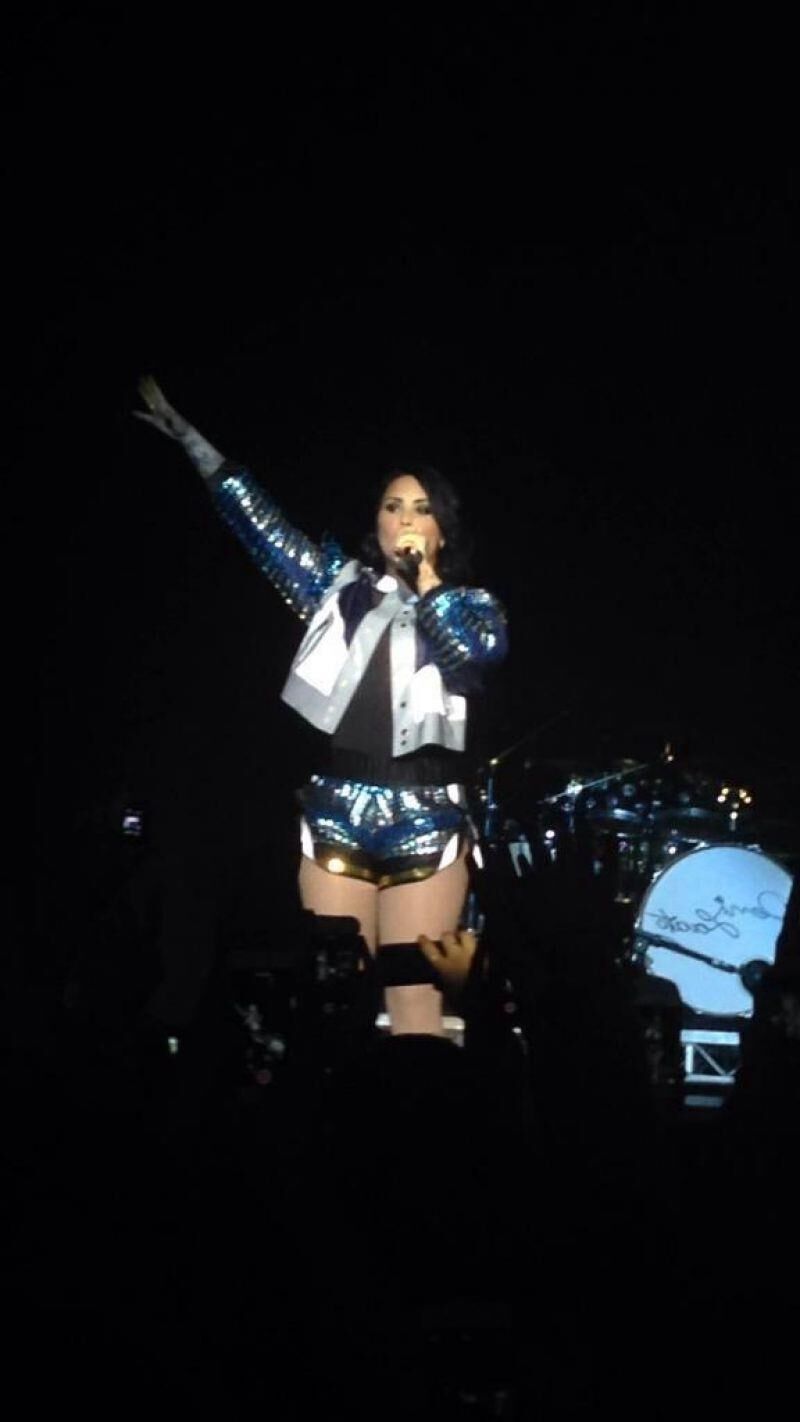 Demi Lovato Perth & Sydney perform