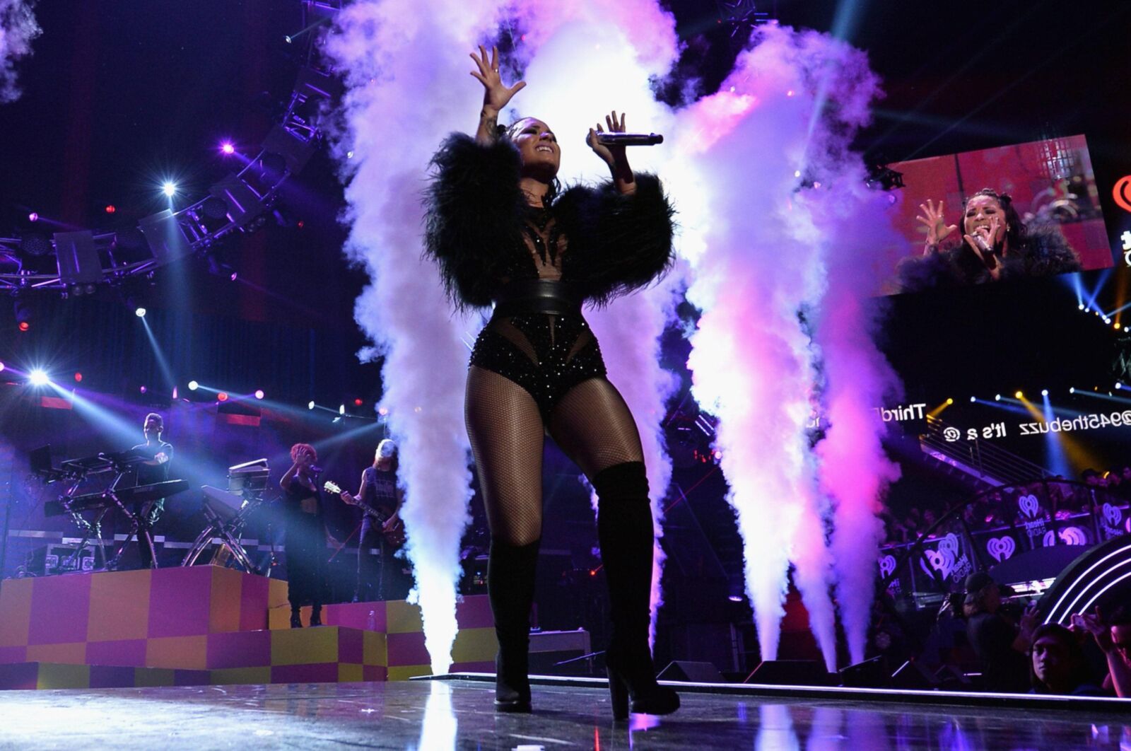 Demi Lovato se apresenta no IheartRadio Music Festival