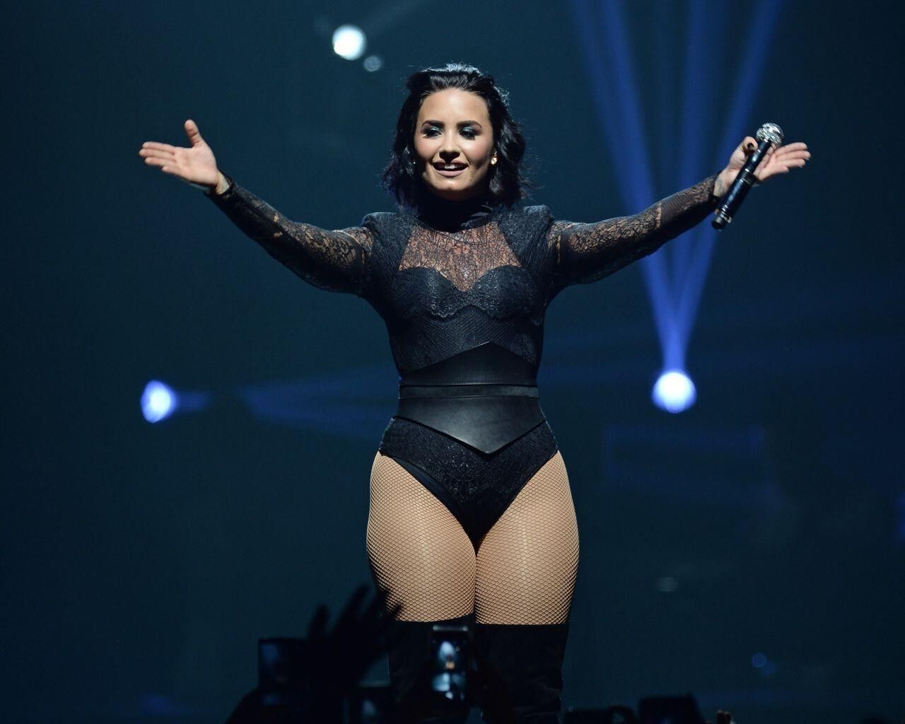 Demi Lovato – Honda Civic Tour