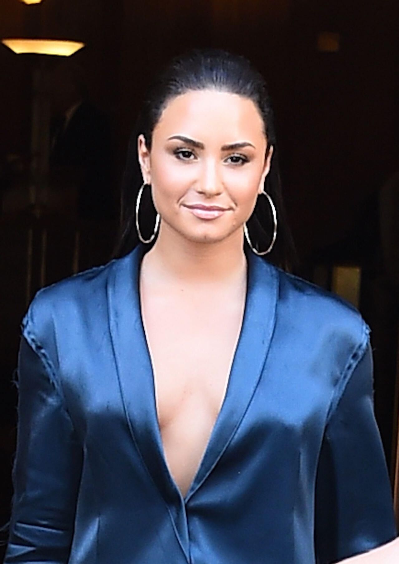 Demi Lovato – Leaving Z Radio Station