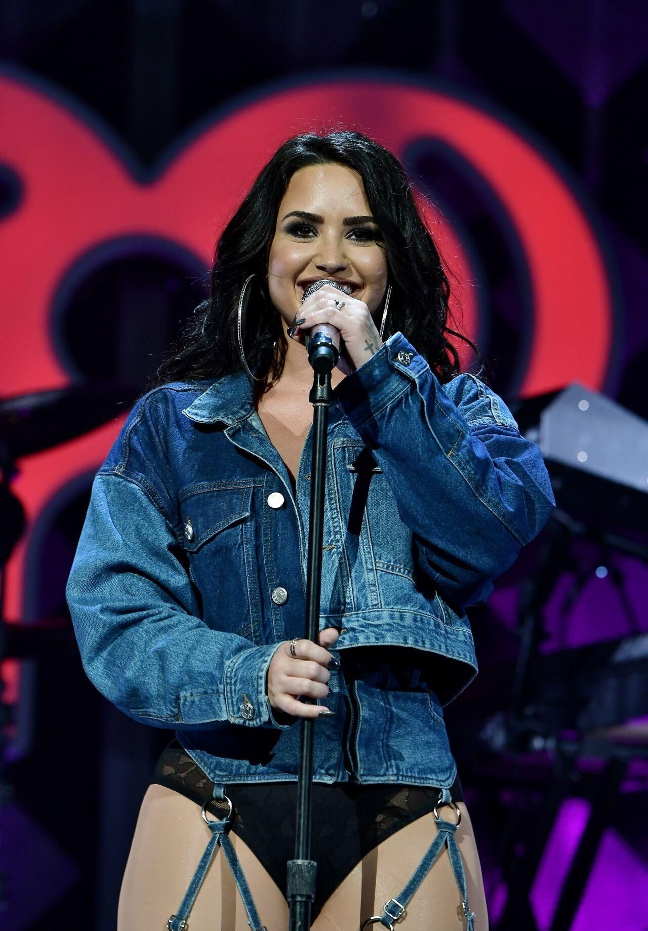 Demi Lovato – Y Jingle Ball 