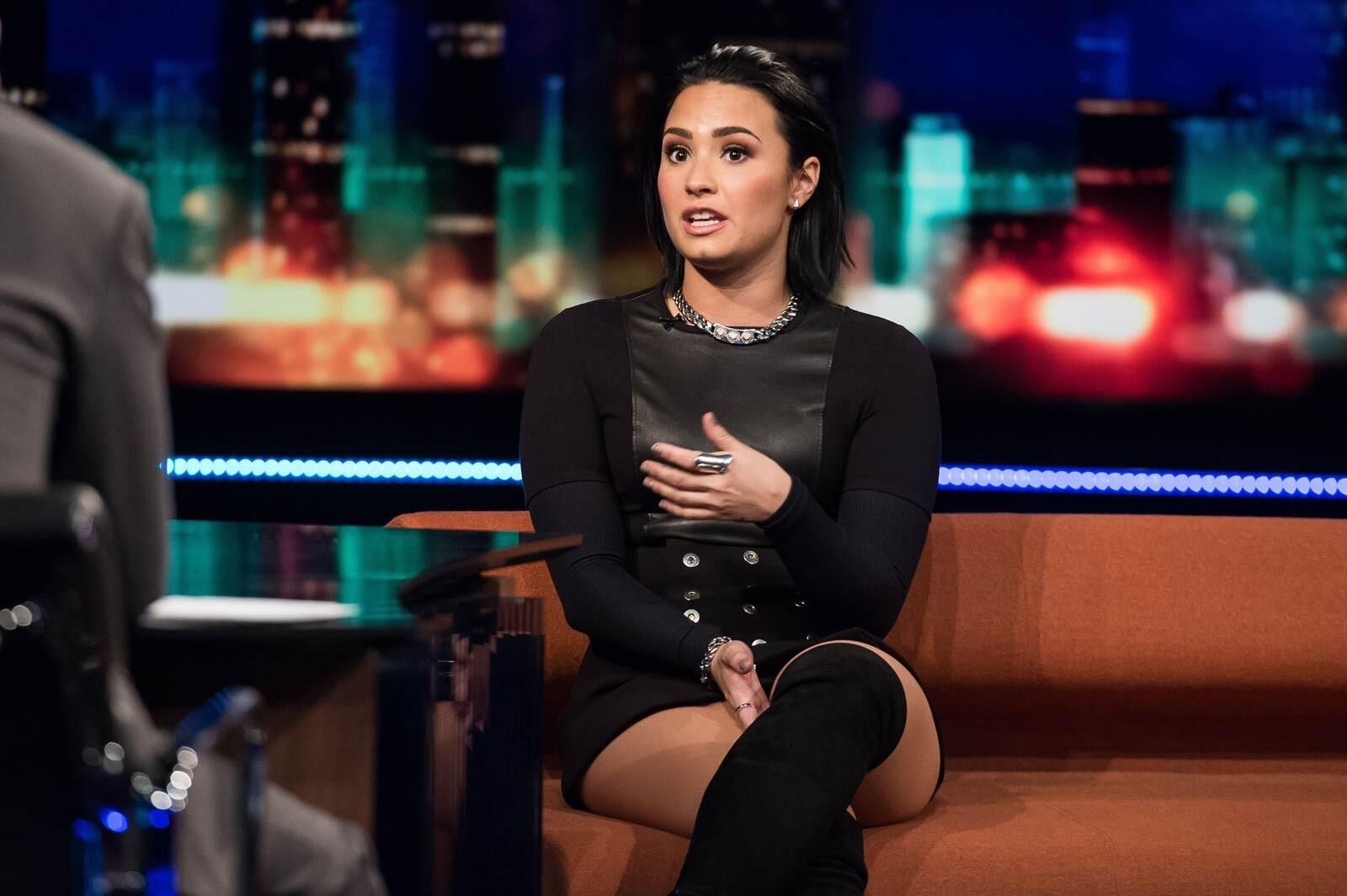 Demi Lovato – Talk Show at Senkveld in Norway,