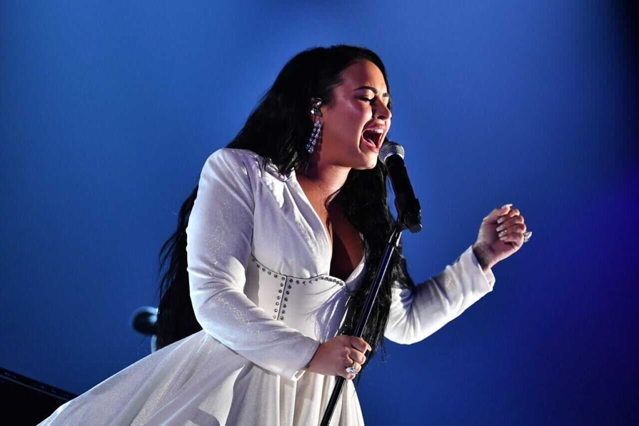 Demi Lovato – Performs at GRAMMY