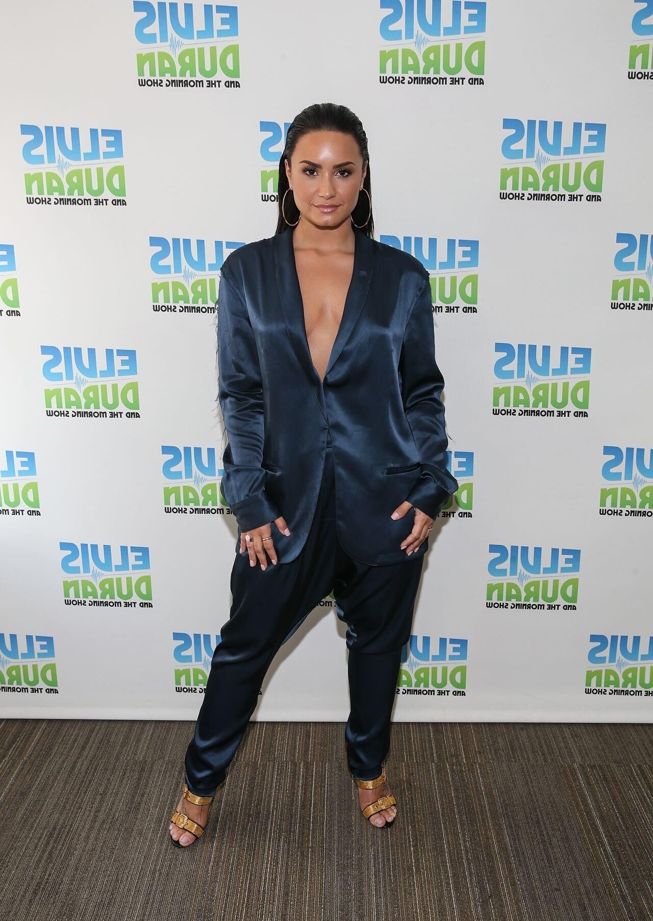 Demi Lovato - Elvis Duran Z Morning Show