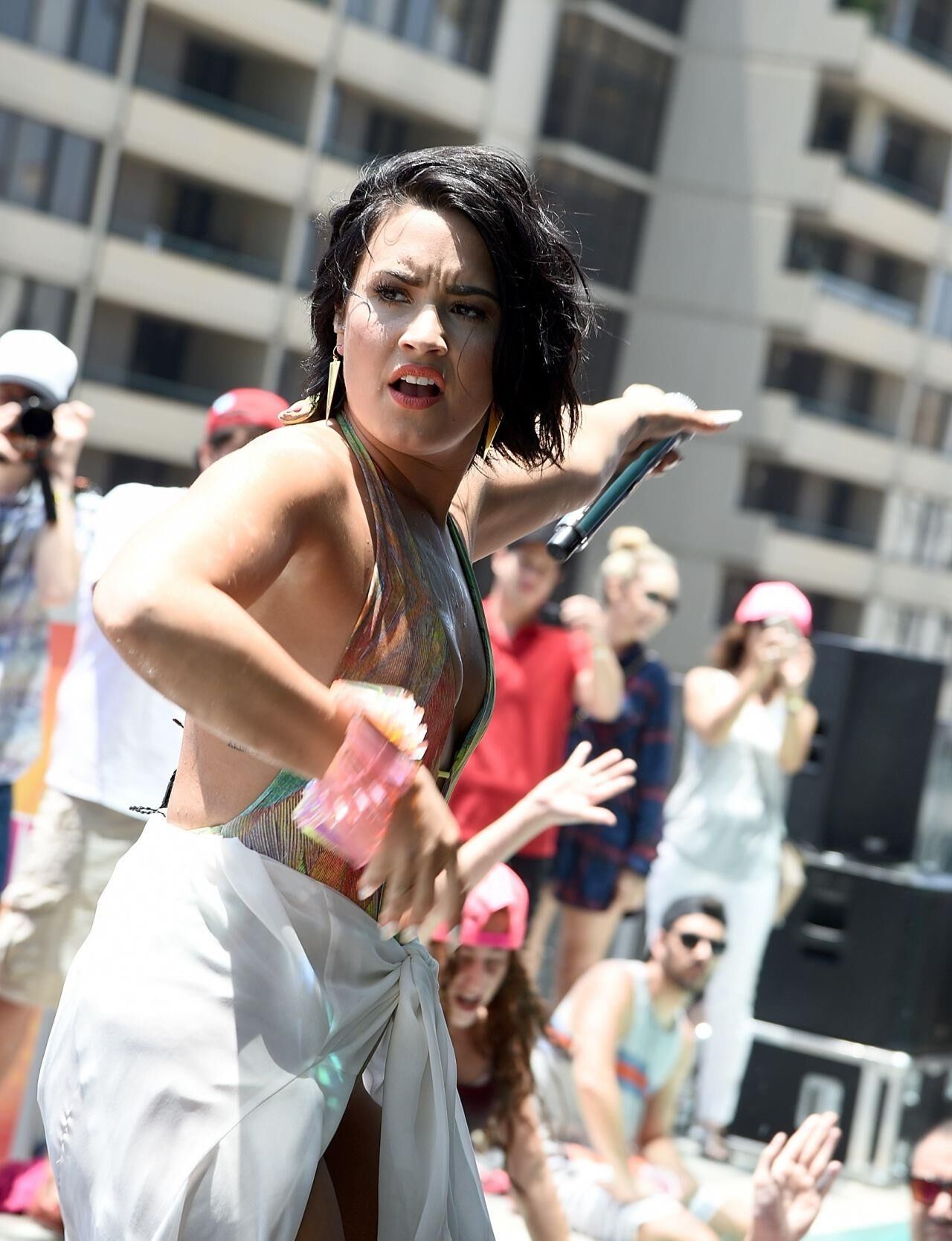 Demi Lovato – . Kiis FM’s ‘Cool For The Su