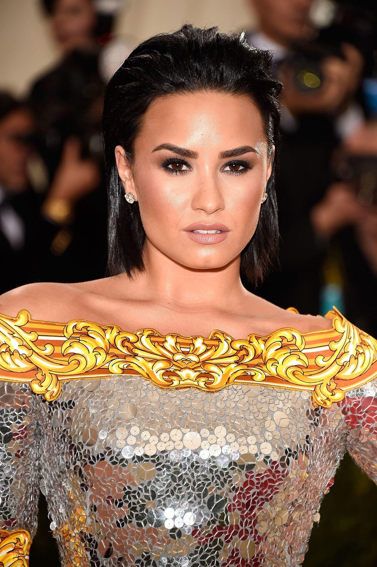 Demi Lovato –prep/ Met Costume Institute Gala 