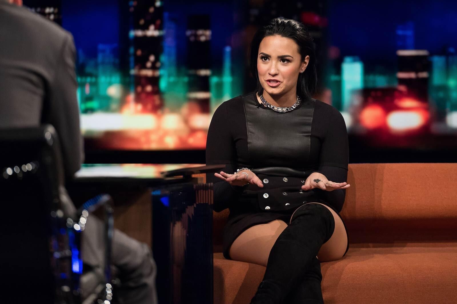 Demi Lovato – Talk Show at Senkveld in Norway,