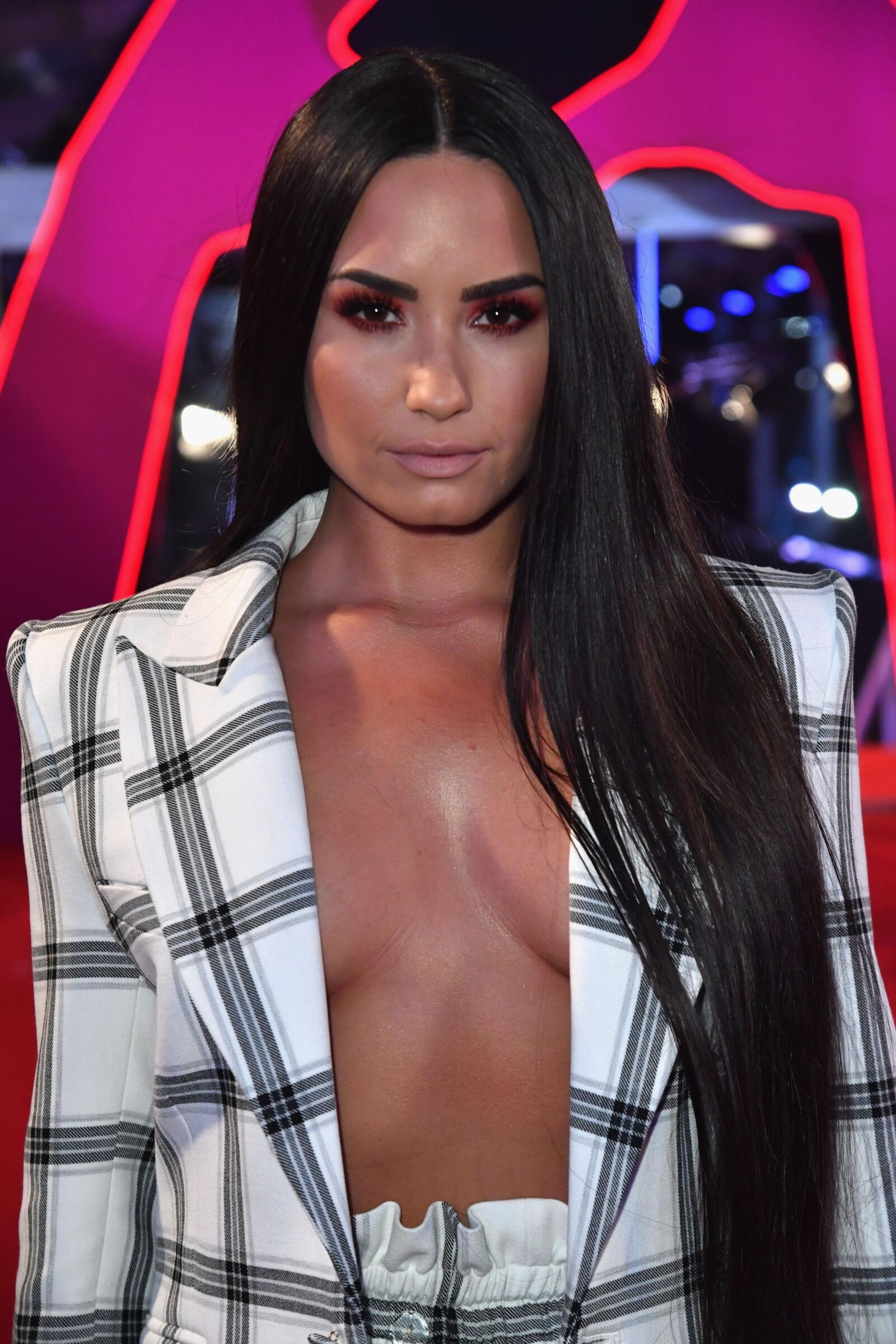 Demi Lovato – MTV Europe Music Awards