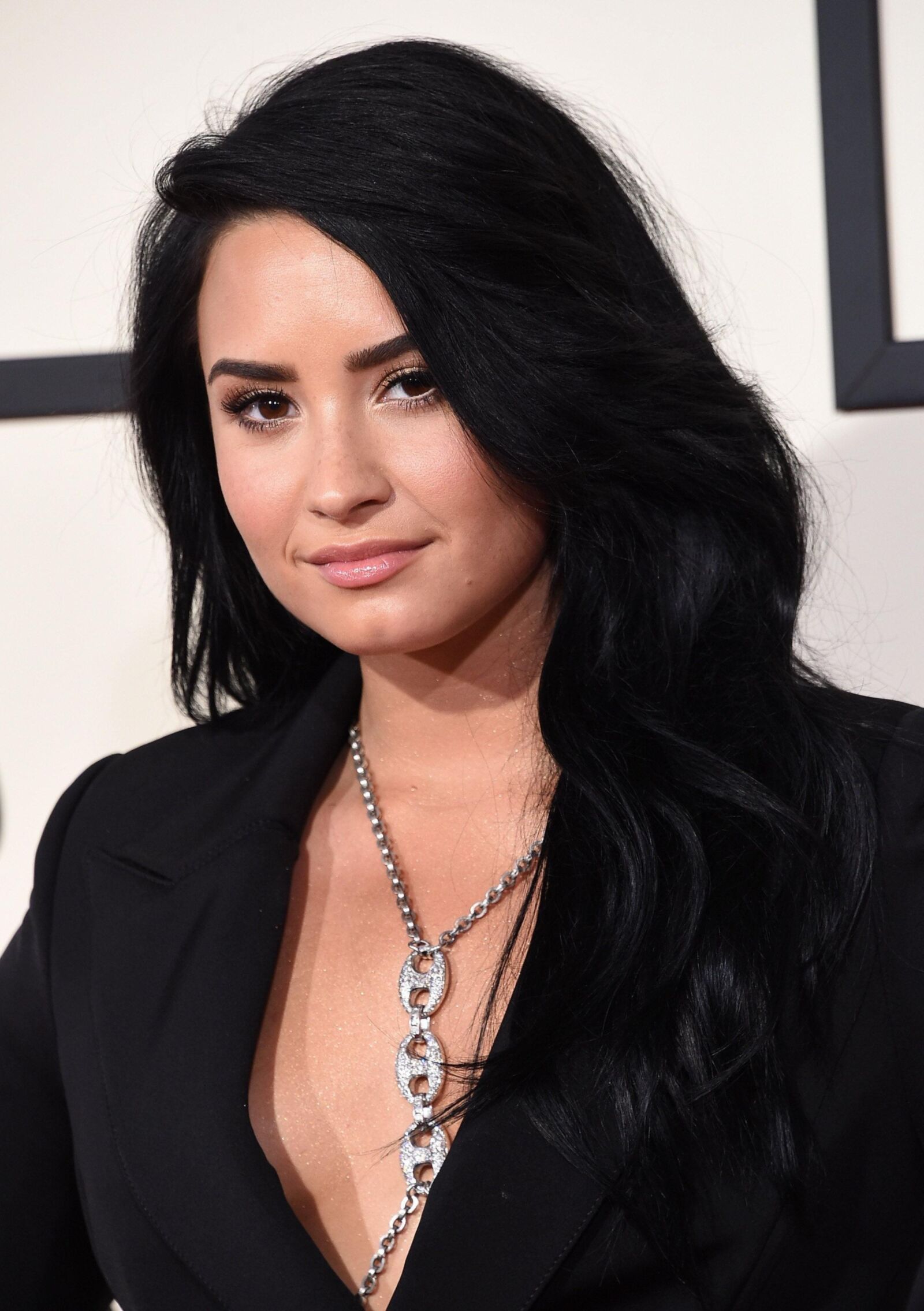 Demi Lovato – Grammy Awards