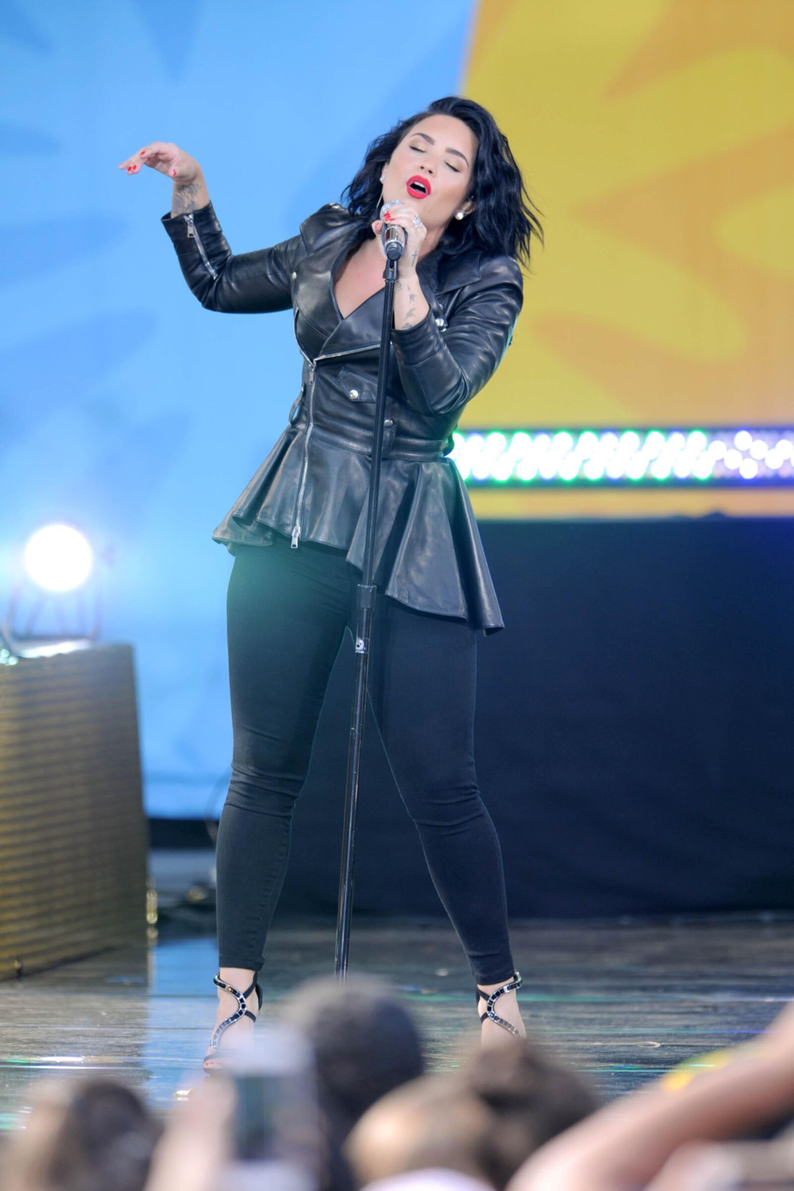 Demi Lovato – ‘Good Morning America