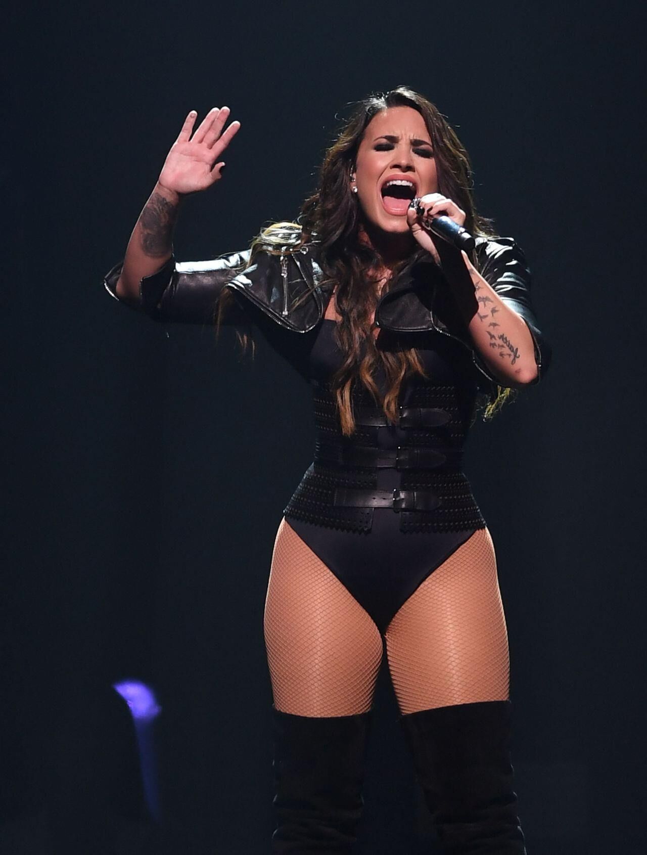 Demi Lovato – Performing in San Jose