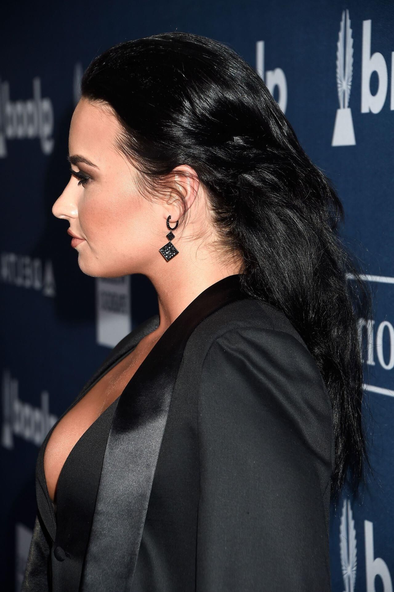 Demi Lovato – GLAAD Media Awards 