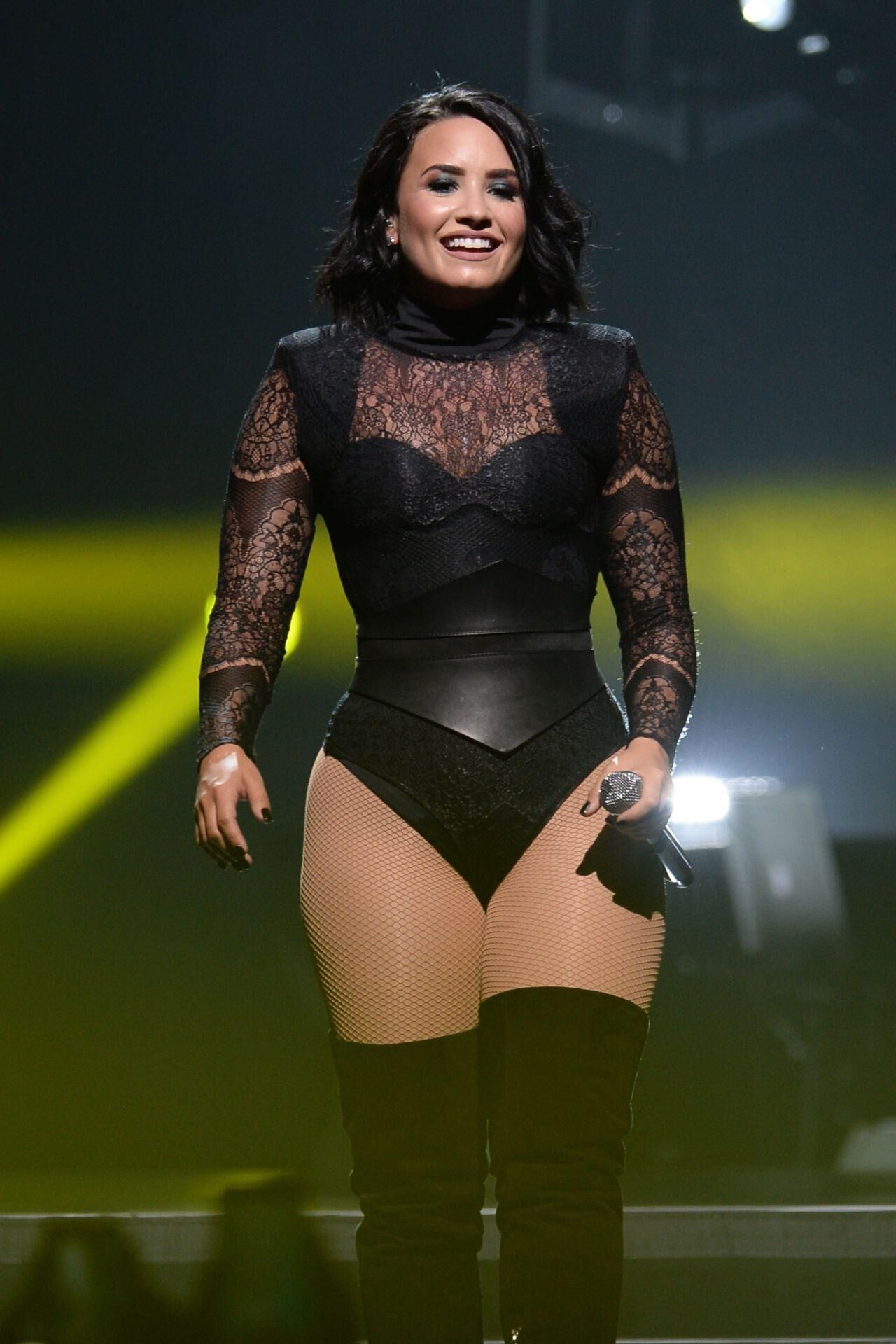 Demi Lovato – Honda Civic Tour