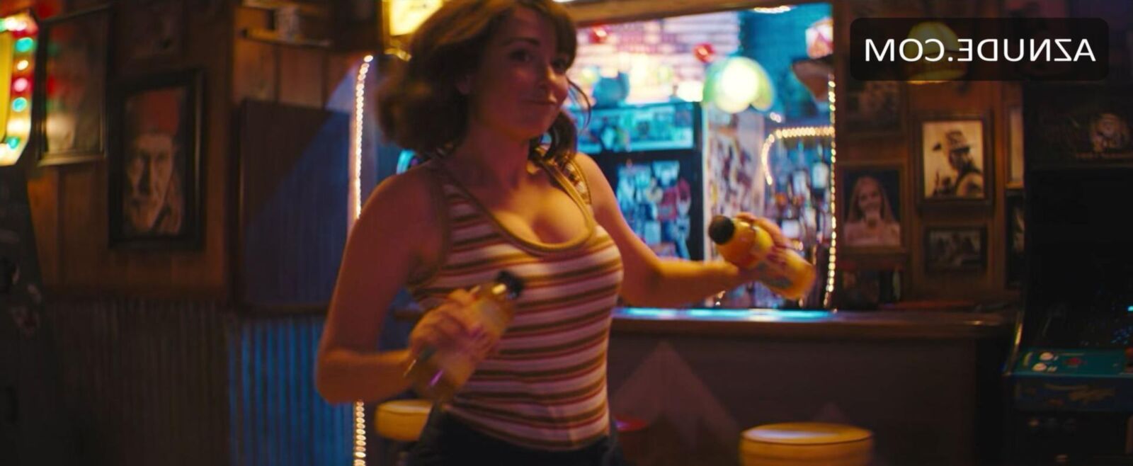 KO Milana Vayntrub