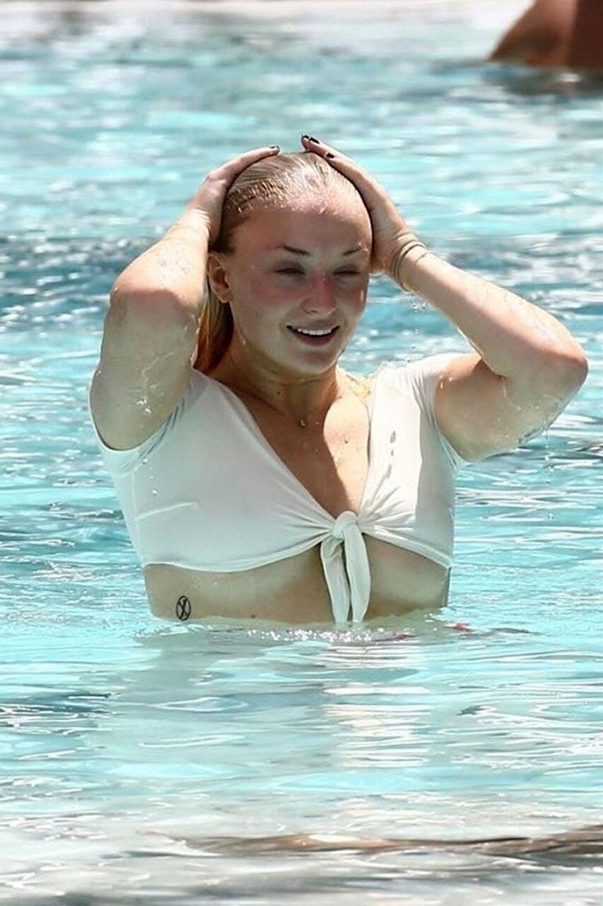 Sophie Turner