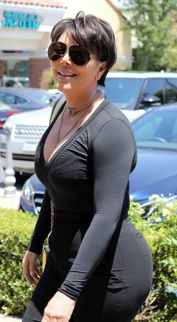 Big Tits Big Butt Gilf Kris Jenner, Kardashian Milf Mutter