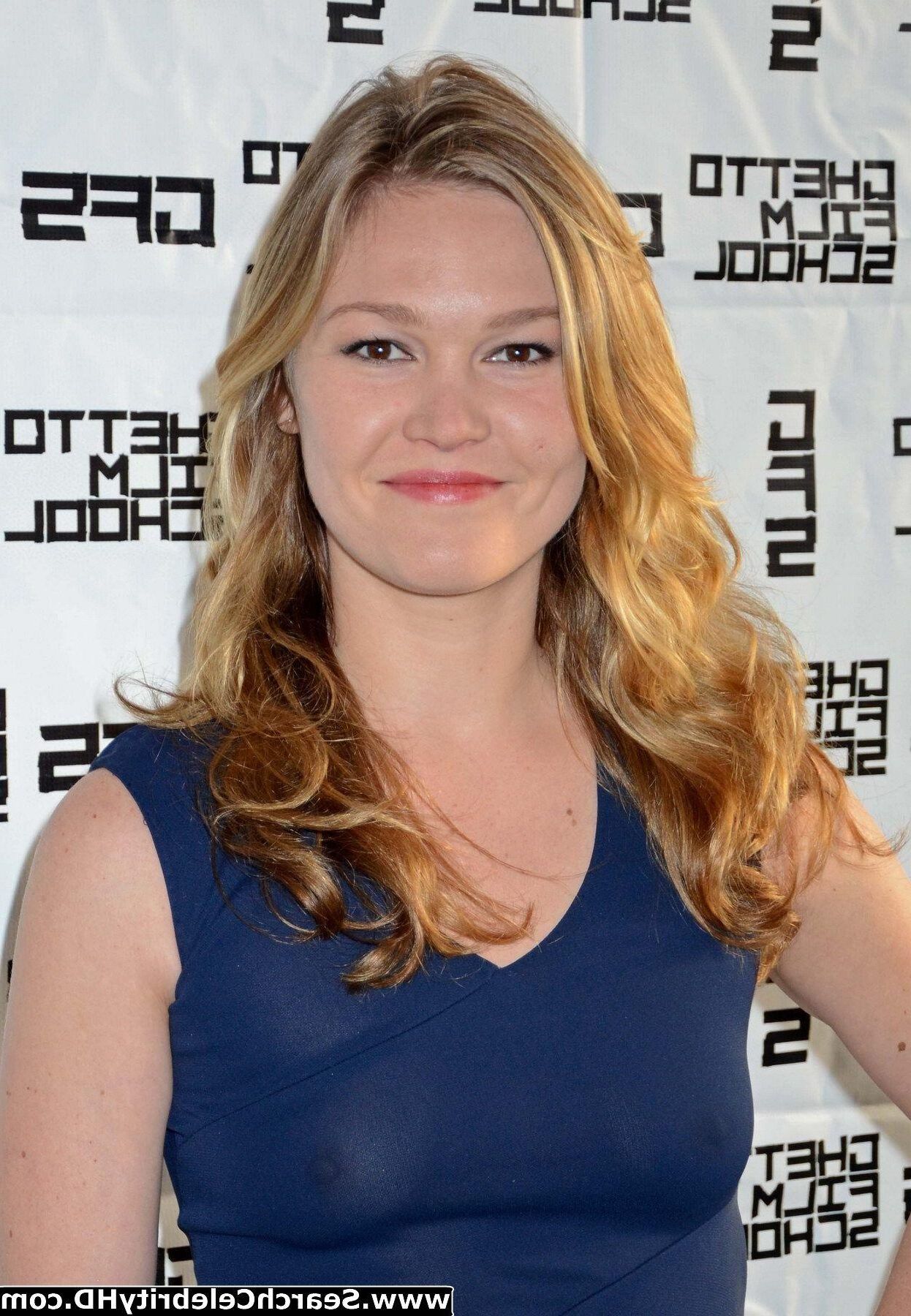 Julia Stiles