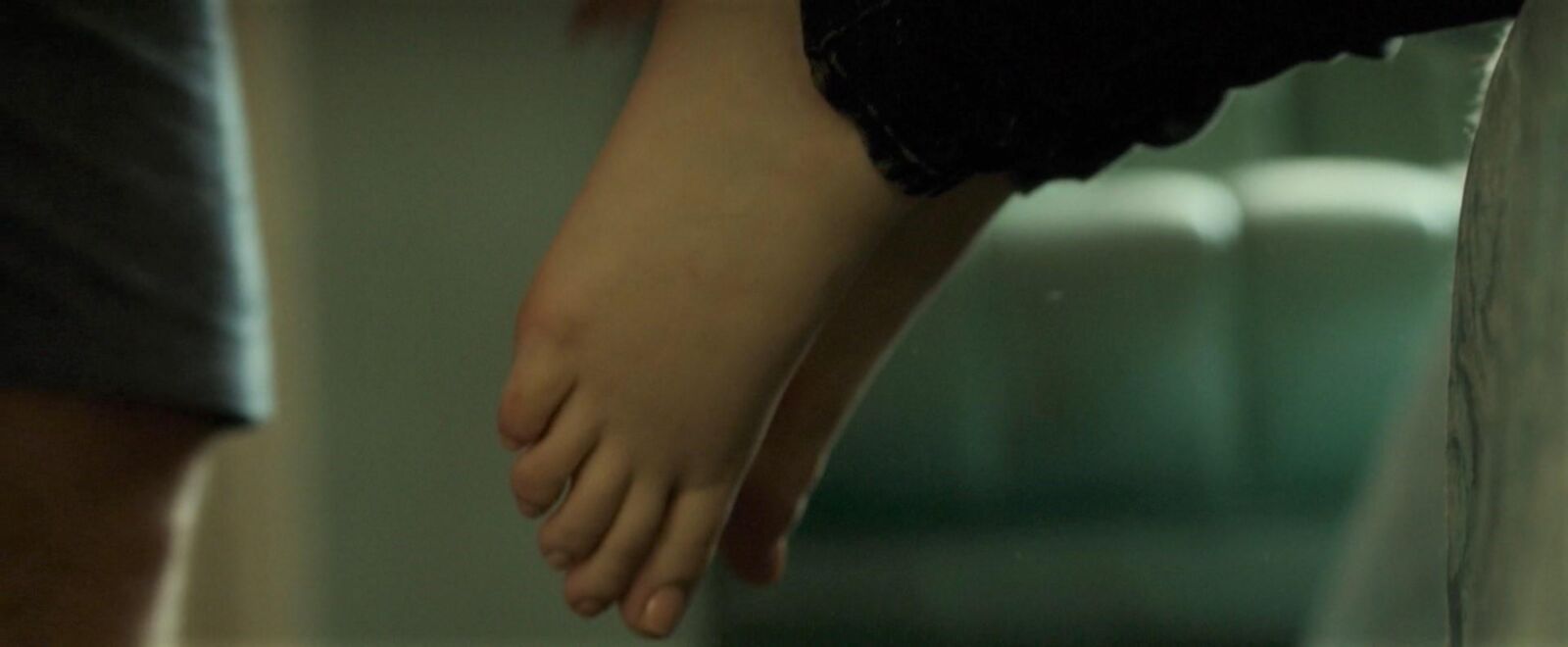 Joey King Feet