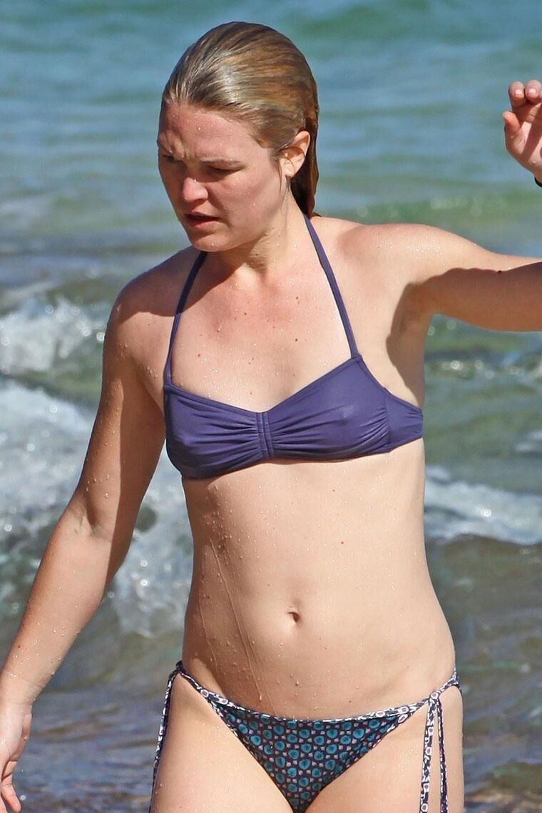 Julia Stiles