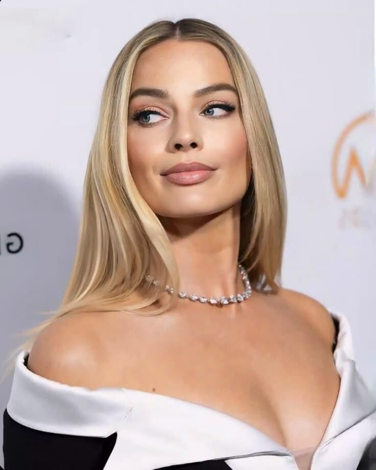 Margot Robbie