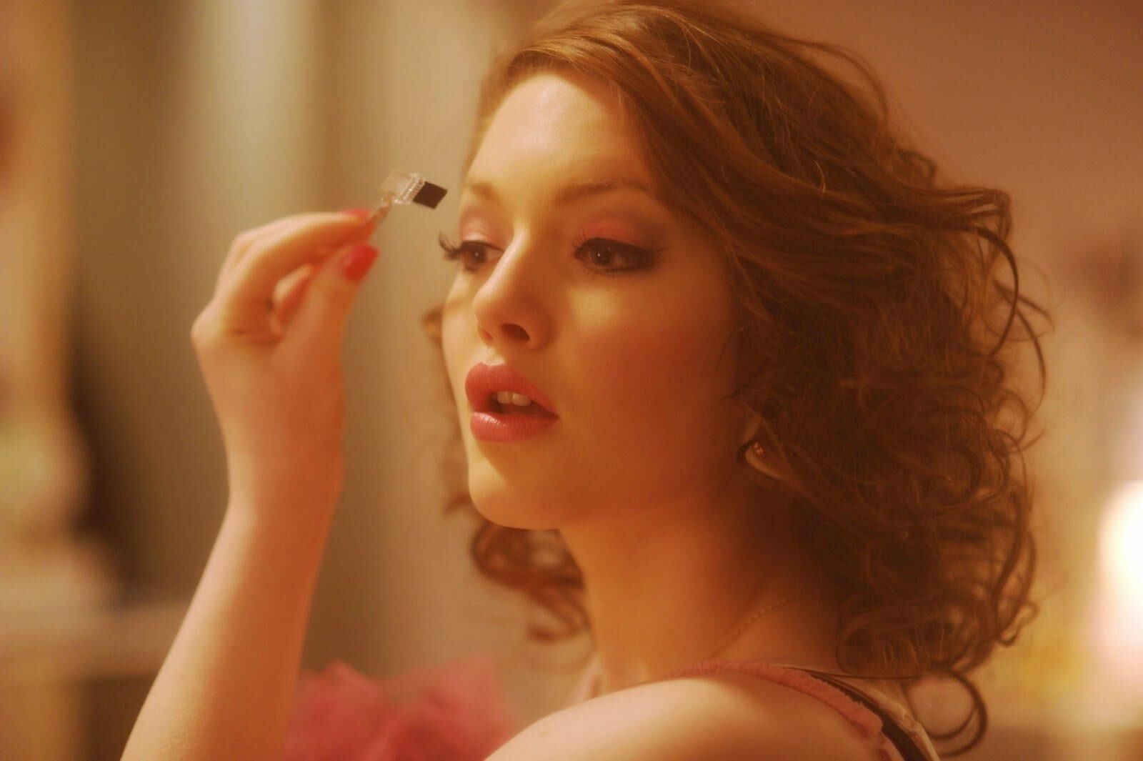 Holliday Grainger