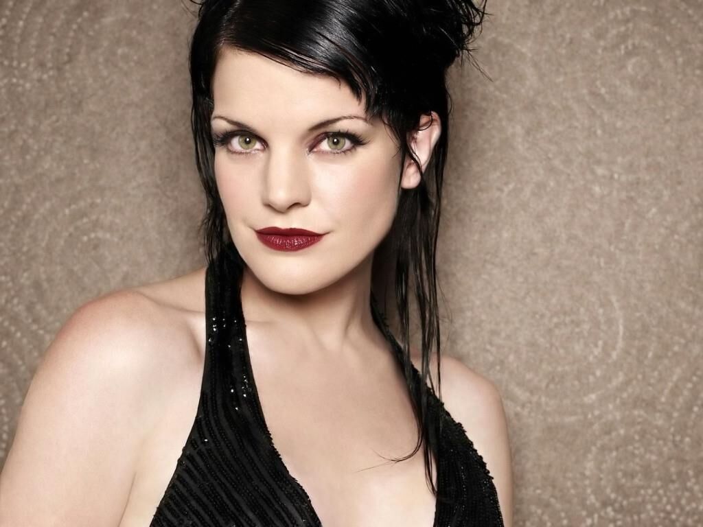 Pauley Perrette American Atriz Modelo