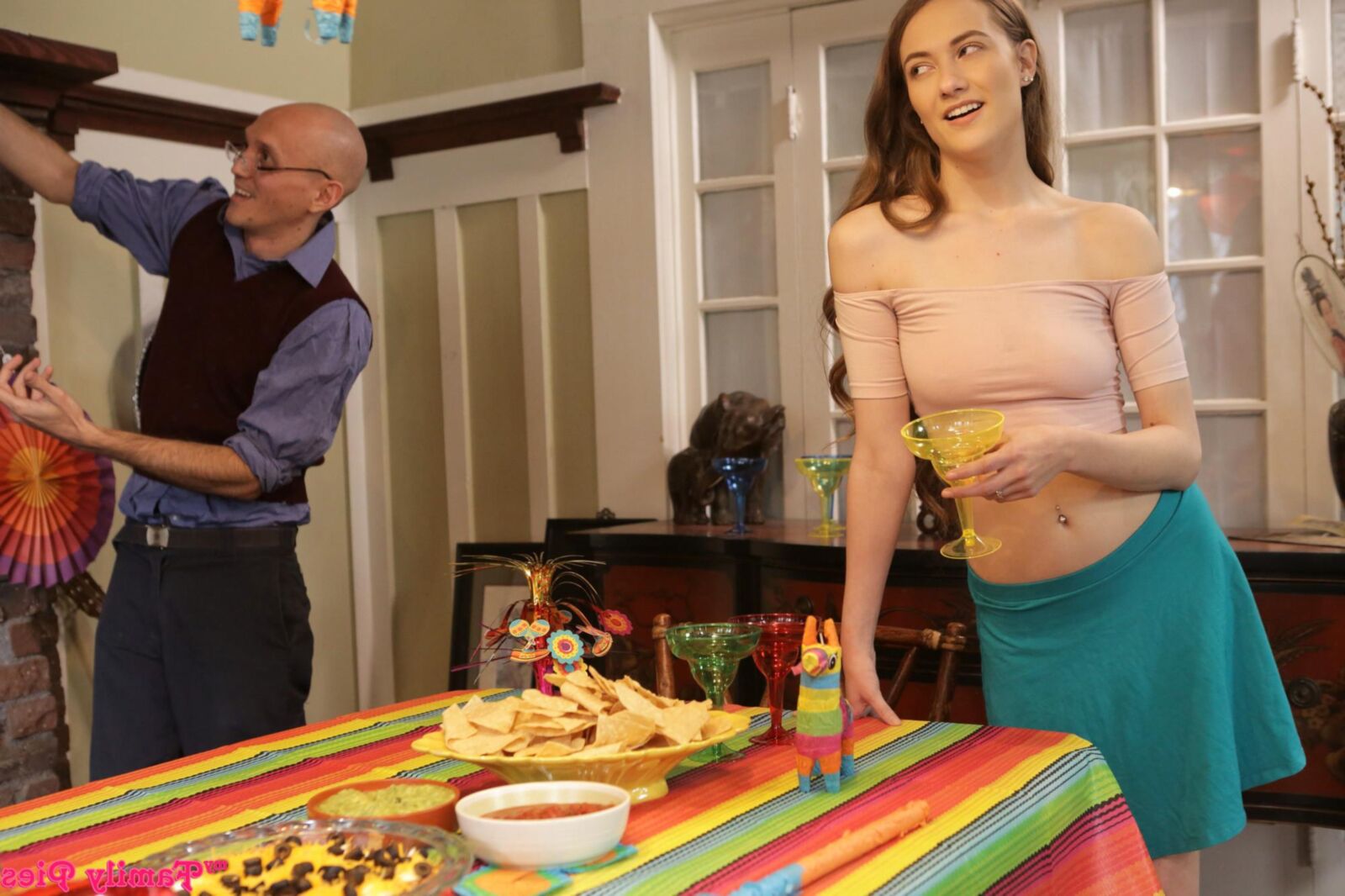 Cinco de Pie O mit Anya Olsen, Samantha Hayes und Logan Long