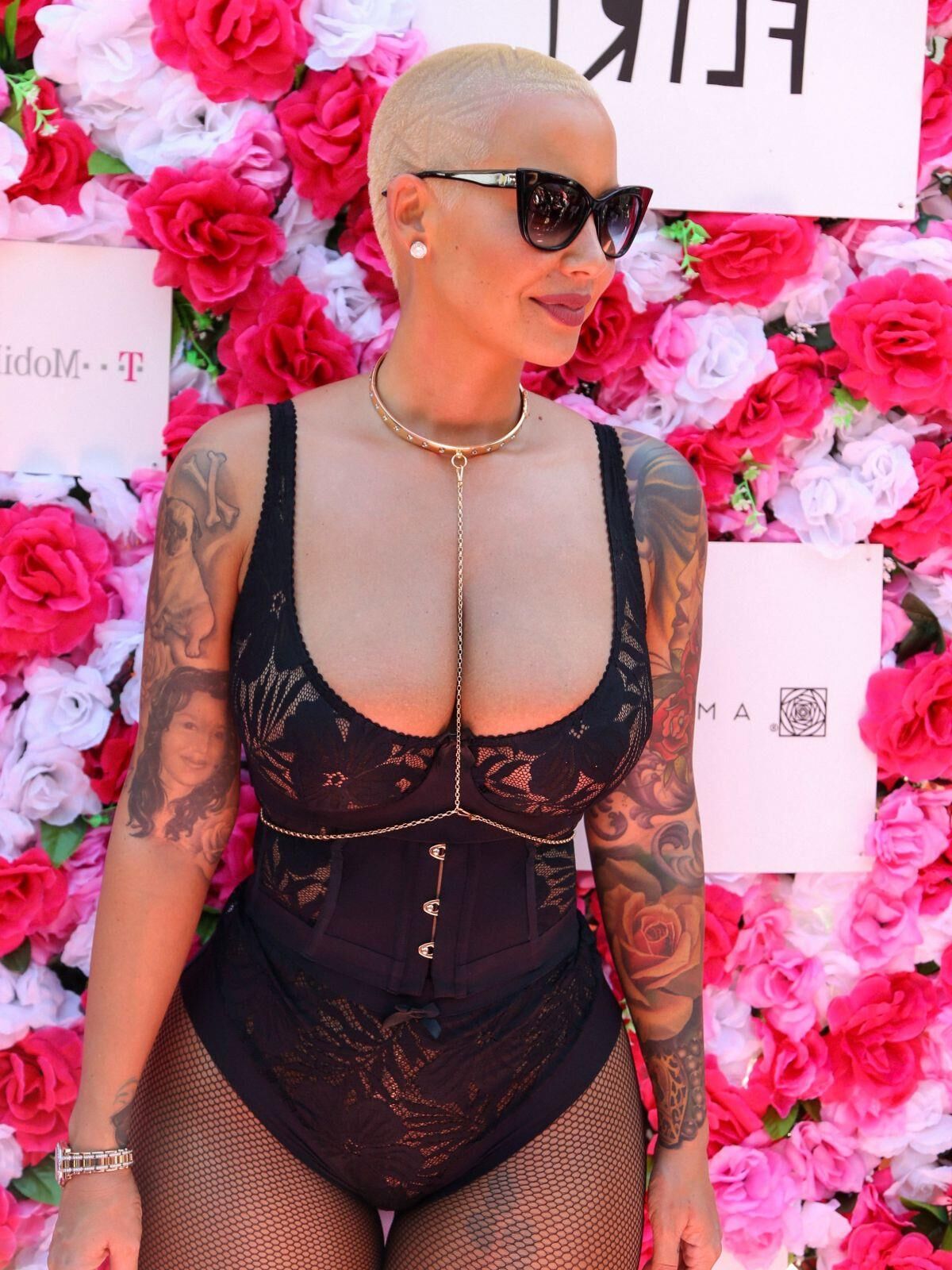 Amber Rose no VIP Check -in para Slutwalk em Los Angeles