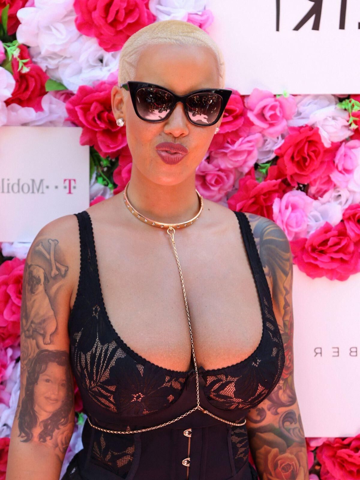 Amber Rose no VIP Check -in para Slutwalk em Los Angeles