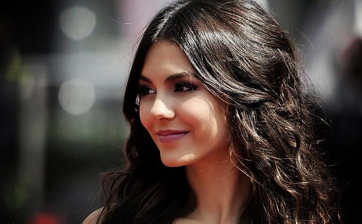 Victoria Justice Wank Amante