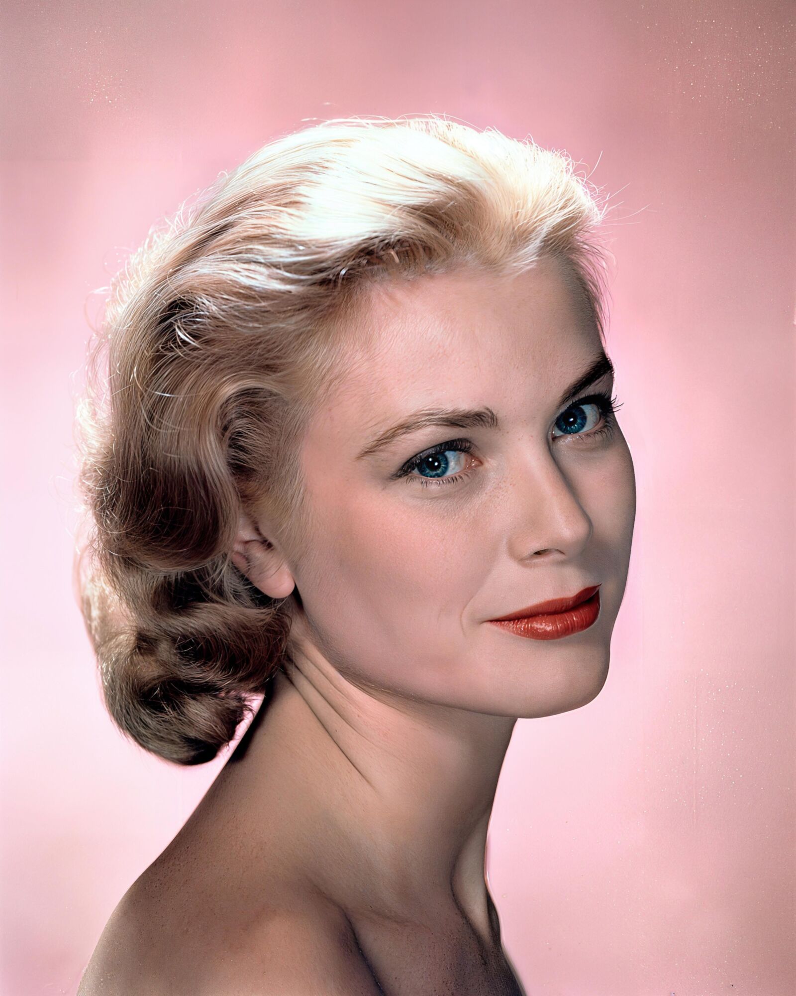 Le visage de Grace Kelly en hyper résolution