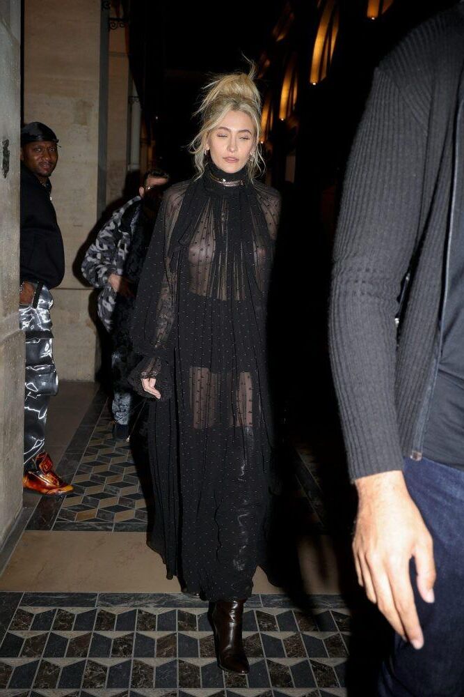 Paris Jackson kommt zur Costes Party an