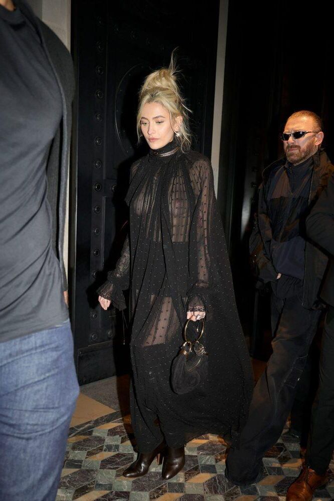 Paris Jackson kommt zur Costes Party an