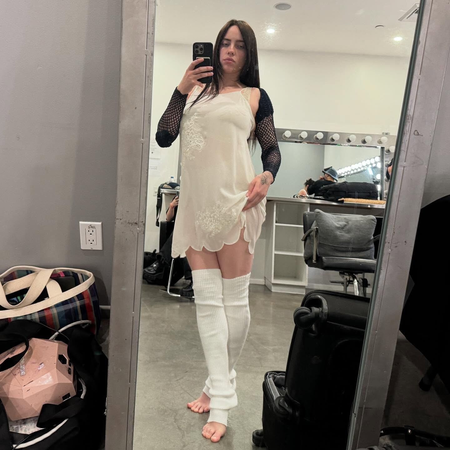 Billie Eilish Slutty pour son annonce de parfum