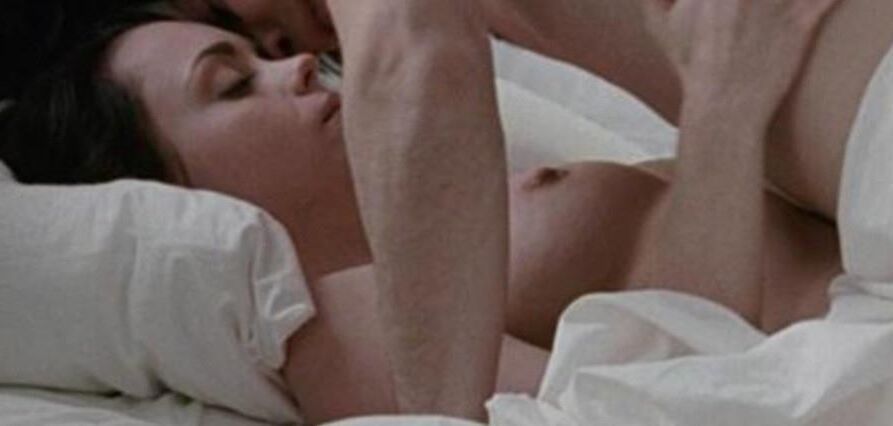 Christina Ricci After.Life #