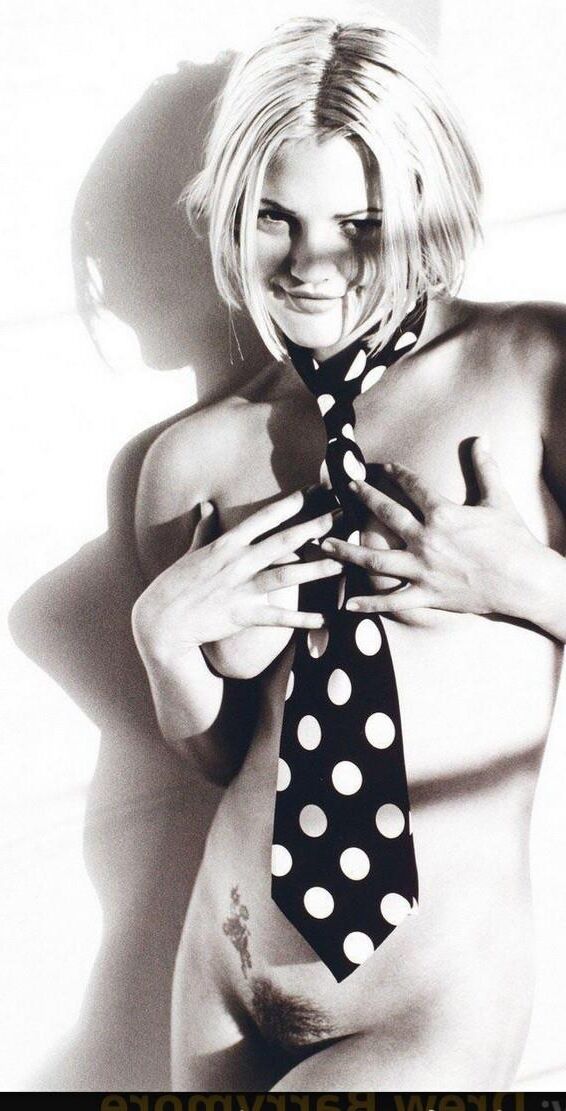 Drew Barrymore Photo #