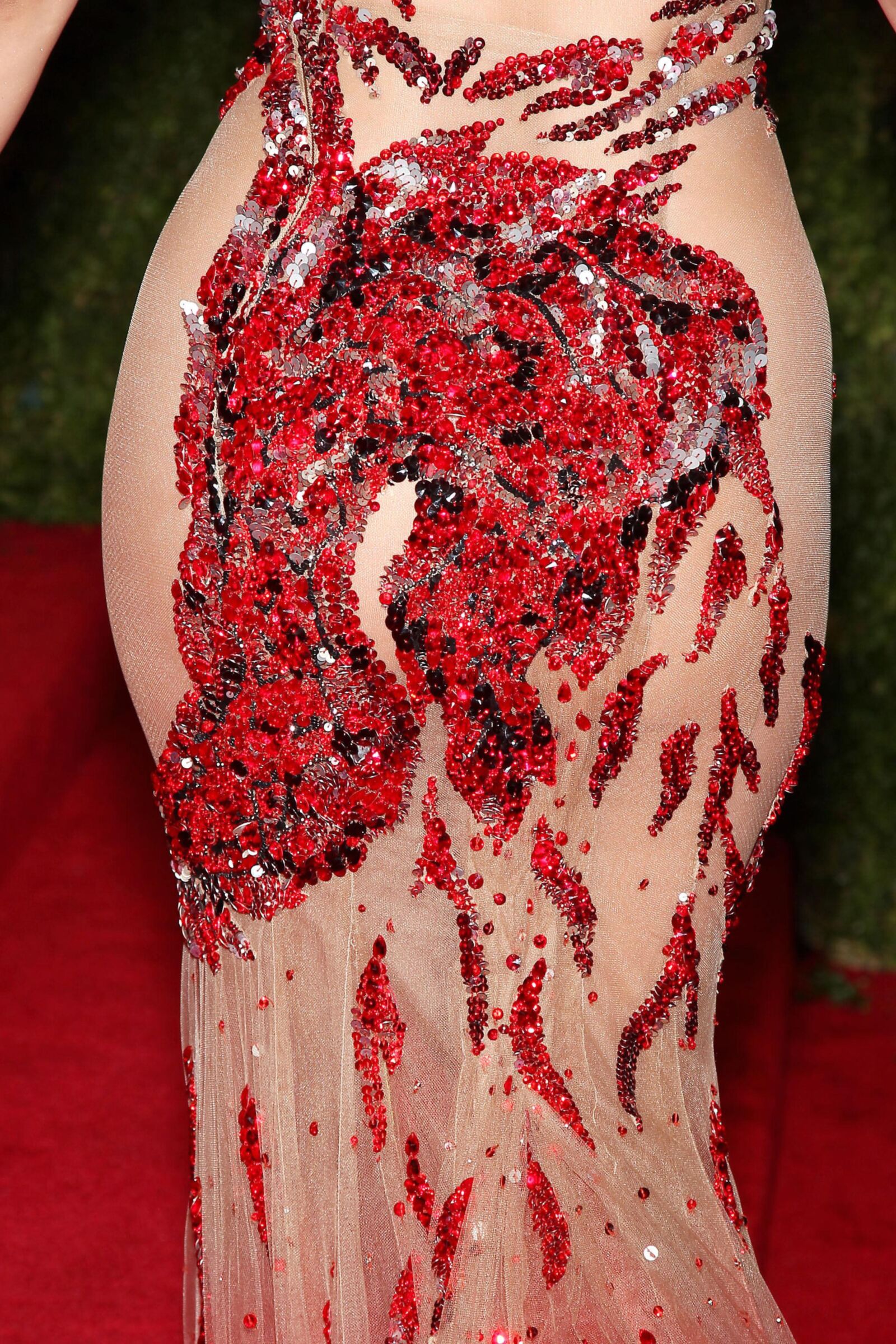 Jennifer Lopez - Gala de prestations de l'Institut des costumes