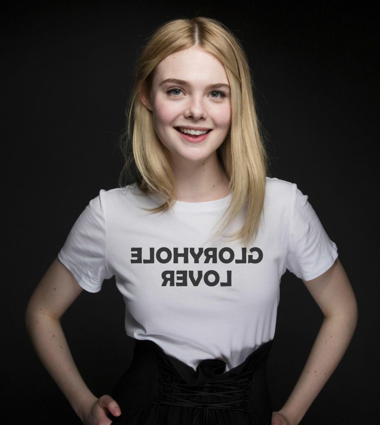セレブのTシャツ