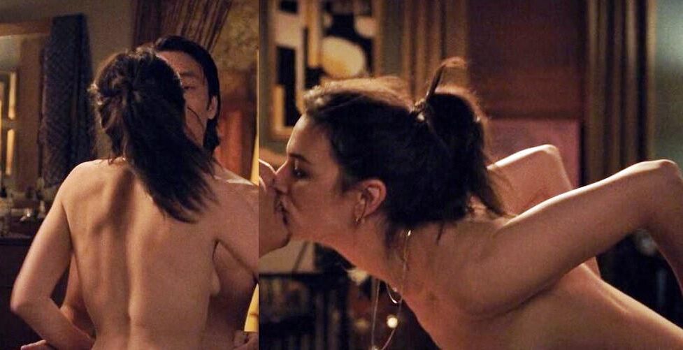Celebrity Side Boob