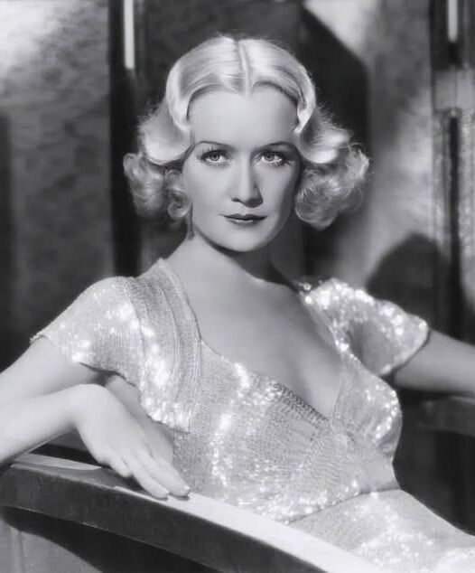 Celebras impecables Miriam Hopkins