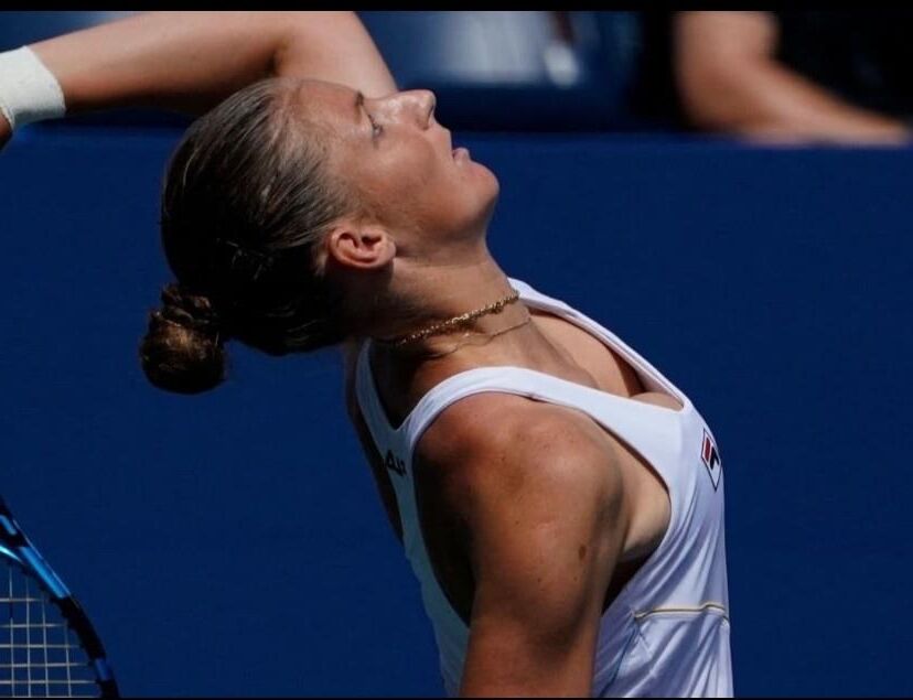 Temps amusant, tennis sexy