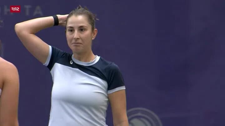 Temps amusant, tennis sexy