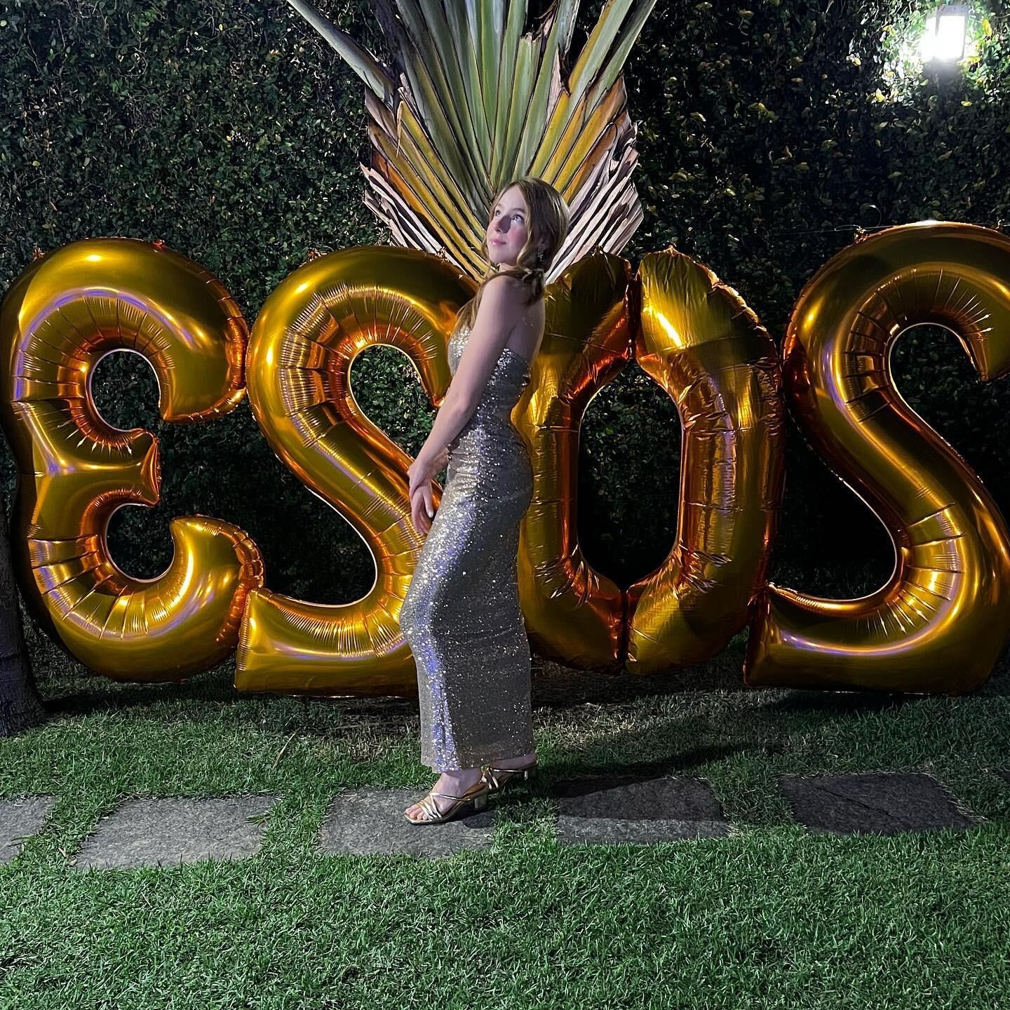 Nicolle Castro a cette ambiance de fille d'à côté